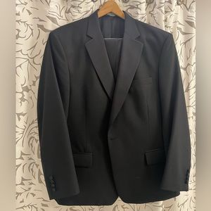 NWOT Jos. A Bank Traveler collection black tux 42 jacket, 38 pants